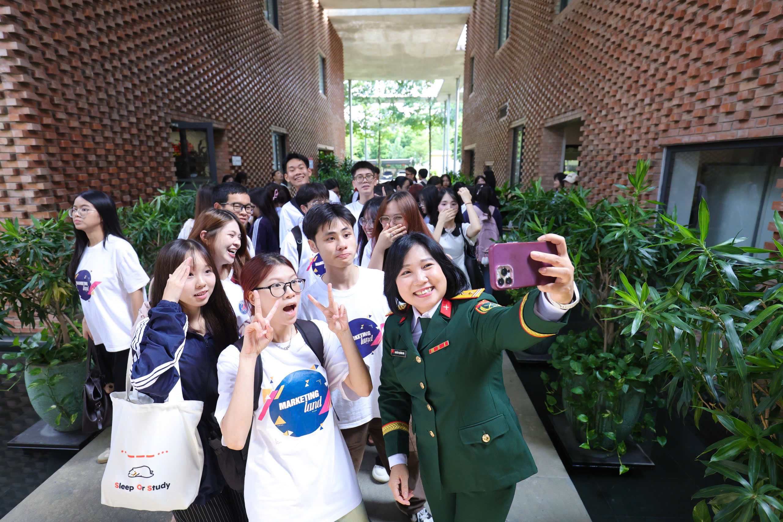 z7125986782258_d0009f786e8d6113715f9fd9033f6bd1