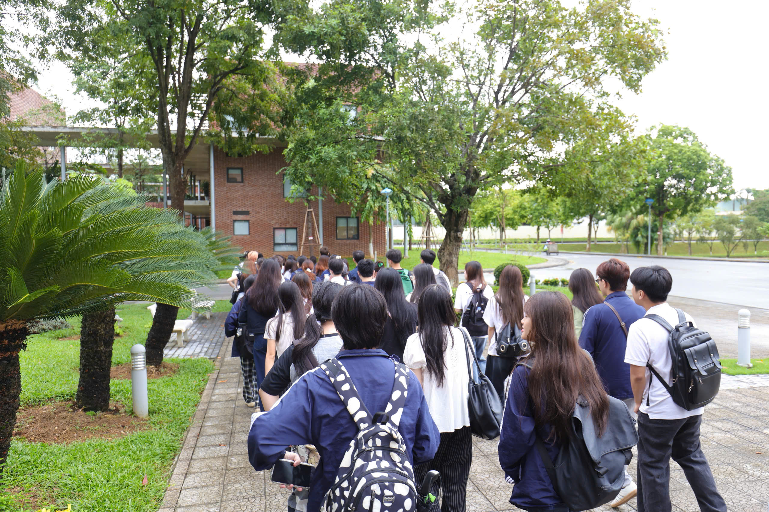 z7125986796895_bb1b1abc59c7c42d7c8b56e269d33ae5