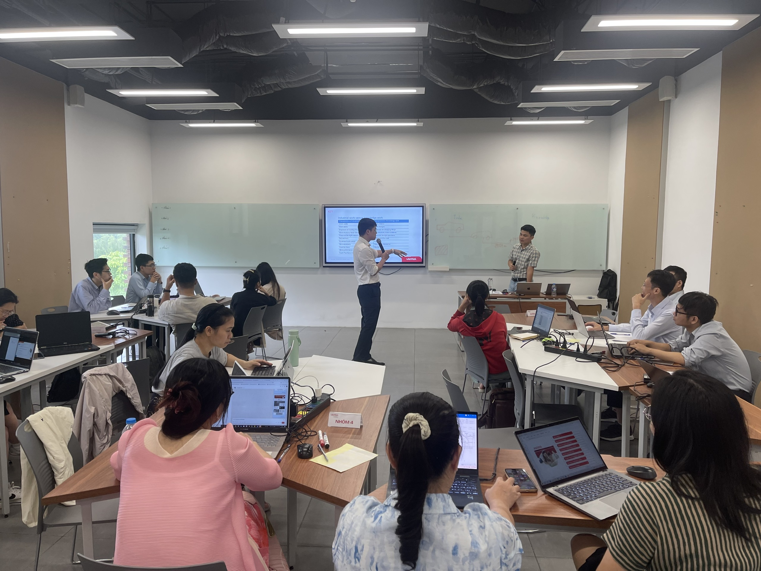 z7148813813695_6d761522024b2f7842d13827daf29561