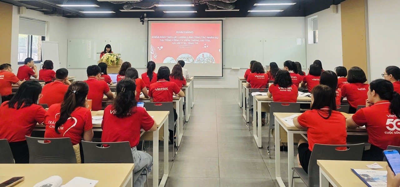 z7754505341236_2fdbfc54f69c8006beea2fe18be20e00